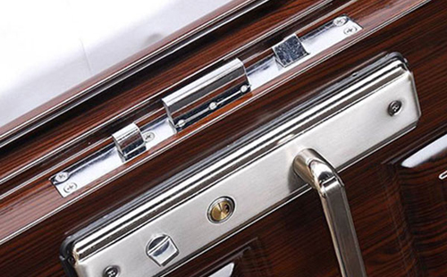 衢州開(kāi)鎖（24小時(shí)上門(mén)開(kāi)鎖公司）