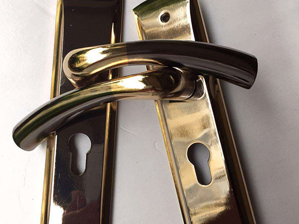 海州區(qū)汽車開鎖(配汽車遙控鑰匙)