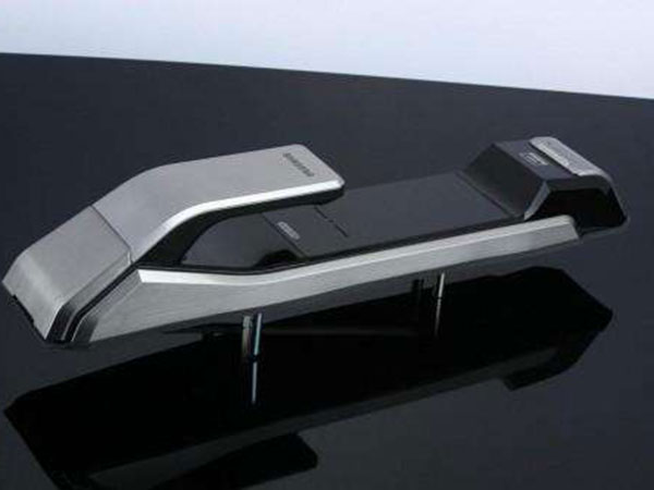 ?？谂淦囪€匙（開汽車鎖電話）