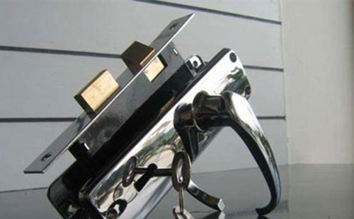 衢州開鎖電話(開鎖師傅電話)